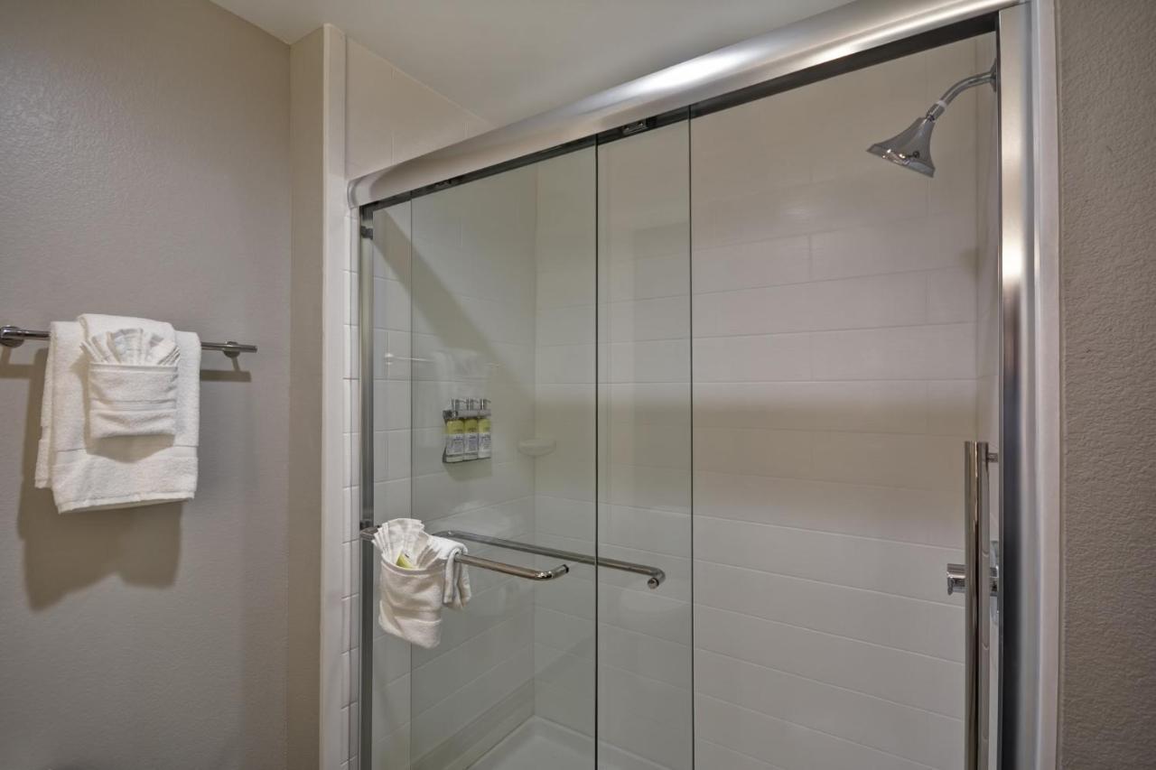 Holiday Inn Express & Suites - Houston Nasa - Boardwalk Area By Ihg Seabrook Exterior photo