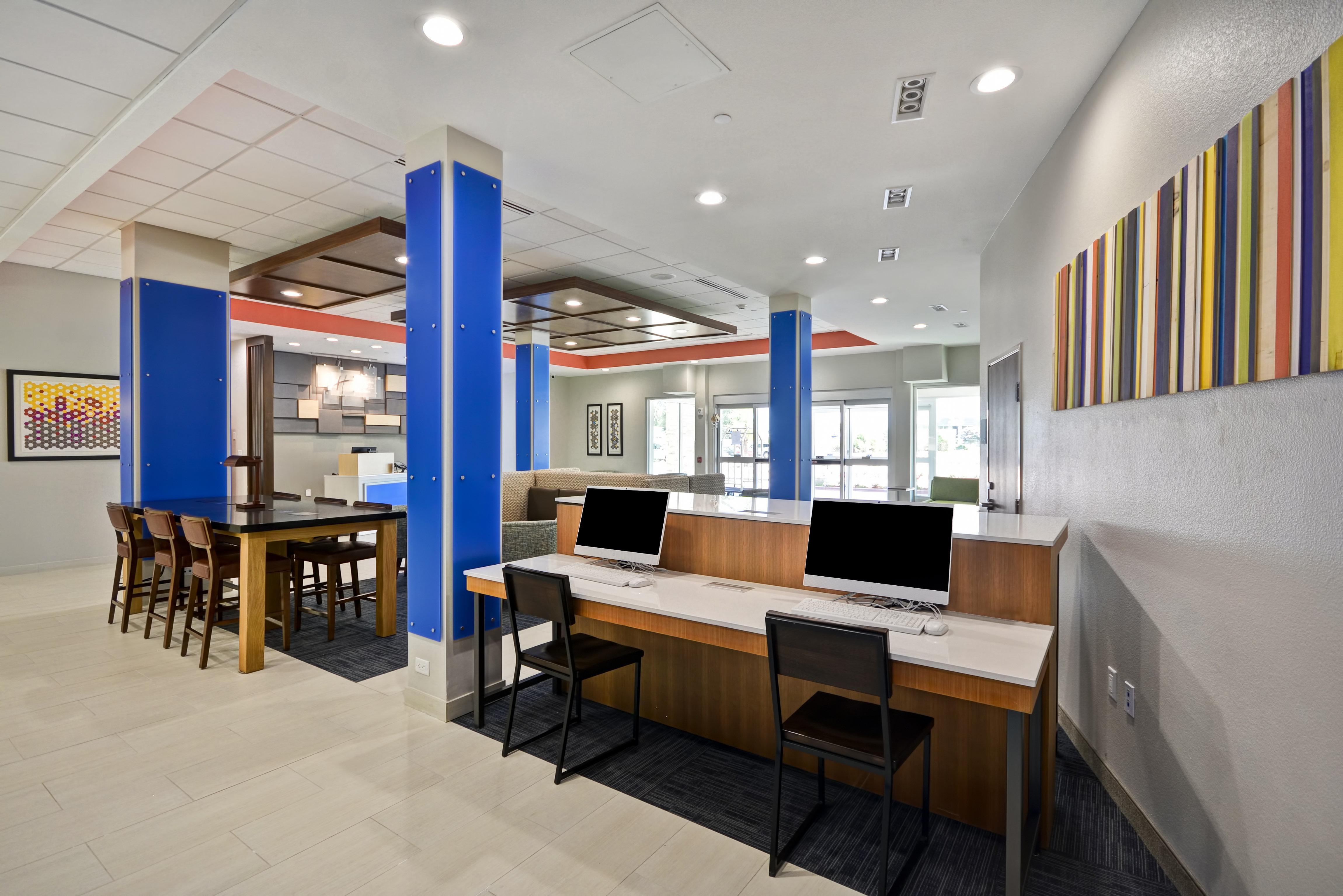 Holiday Inn Express & Suites - Houston Nasa - Boardwalk Area By Ihg Seabrook Exterior photo